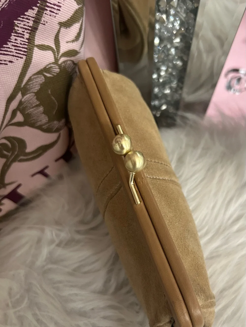 Y2K Vintage Coach Khaki Tan Suede With Stitching Kisslock Wristlet Rare